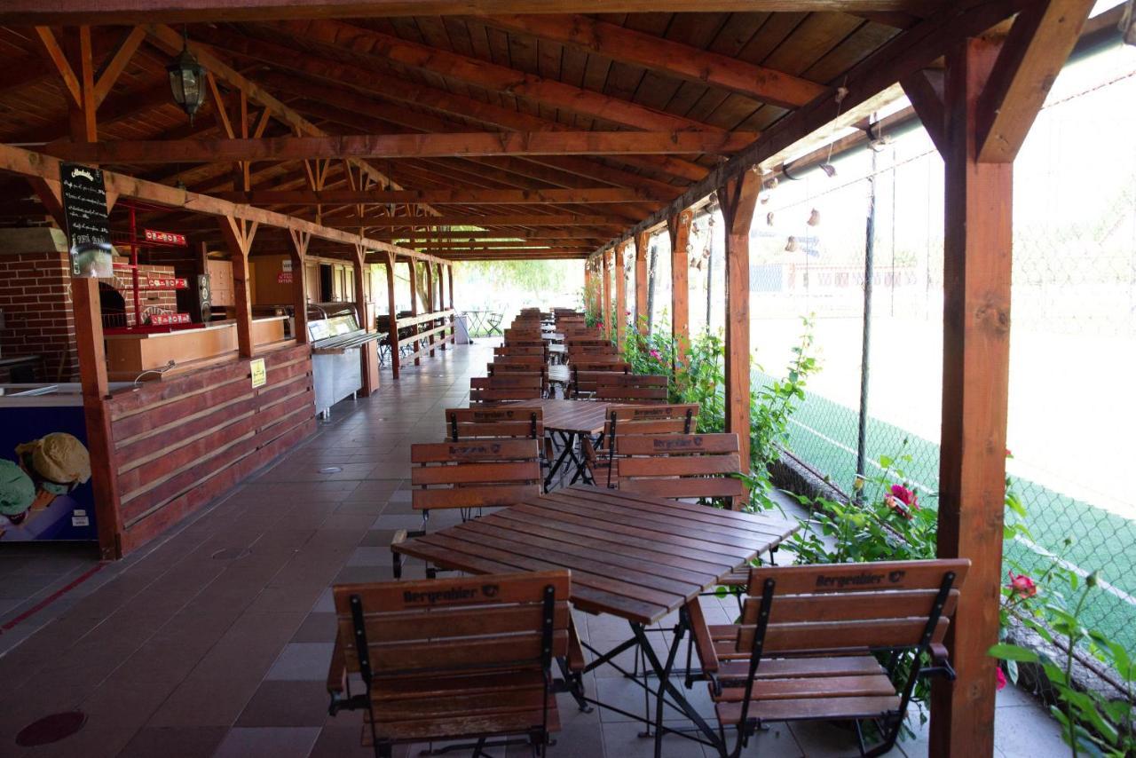 Motel Moara Veche Săcălăşeni Eksteriør bilde