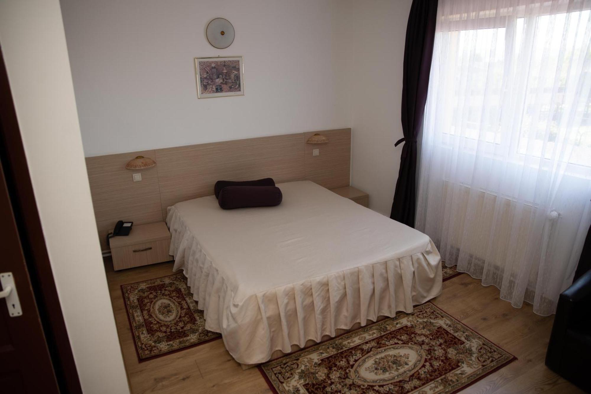 Motel Moara Veche Săcălăşeni Eksteriør bilde