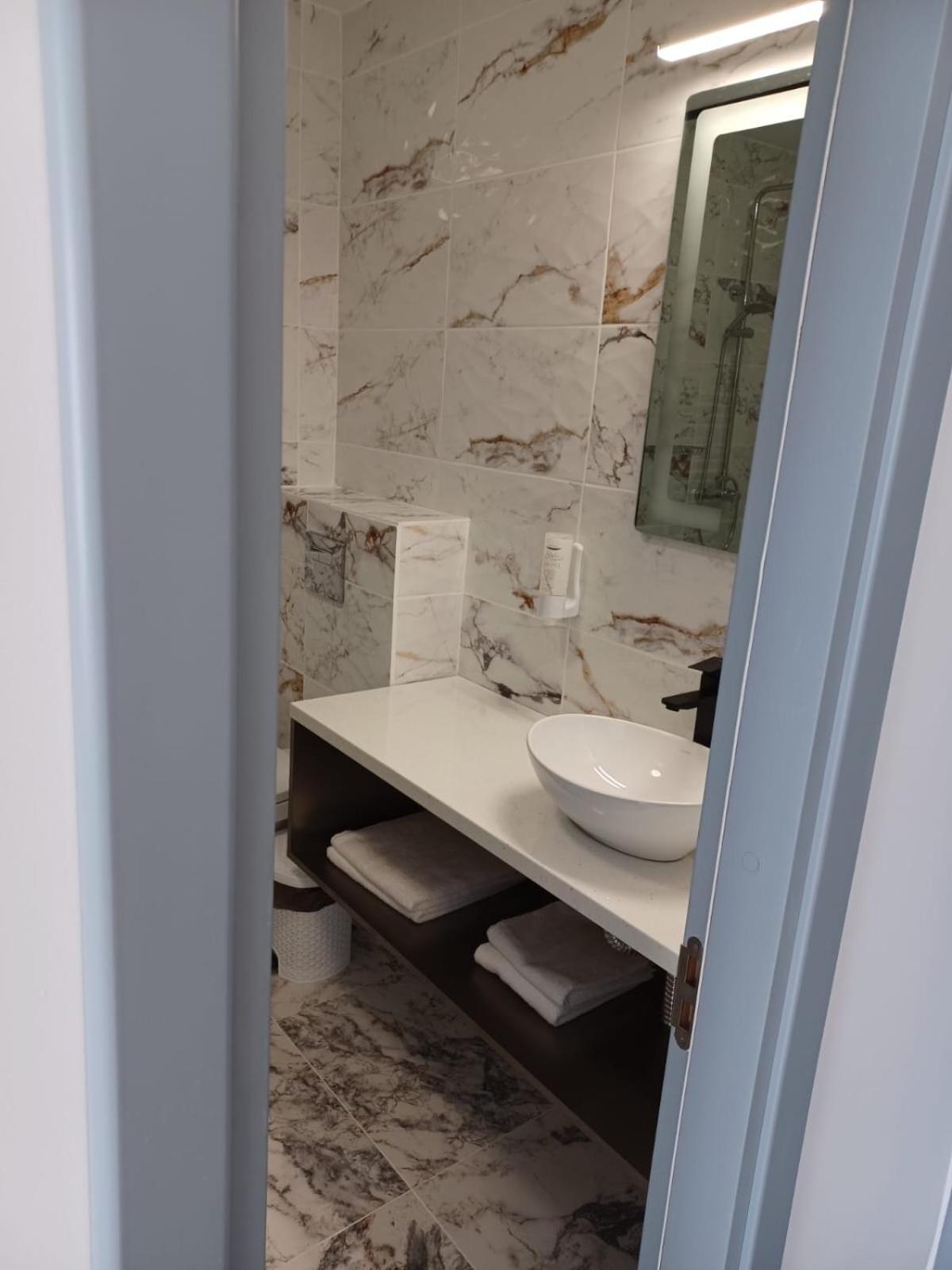 Motel Moara Veche Săcălăşeni Eksteriør bilde